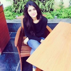 Meet your Posher, Aakanksha